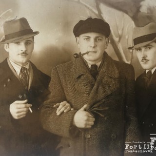 Roman Ołtarzewski (po prawej) wraz z bratem Stanisławem (po lewej).